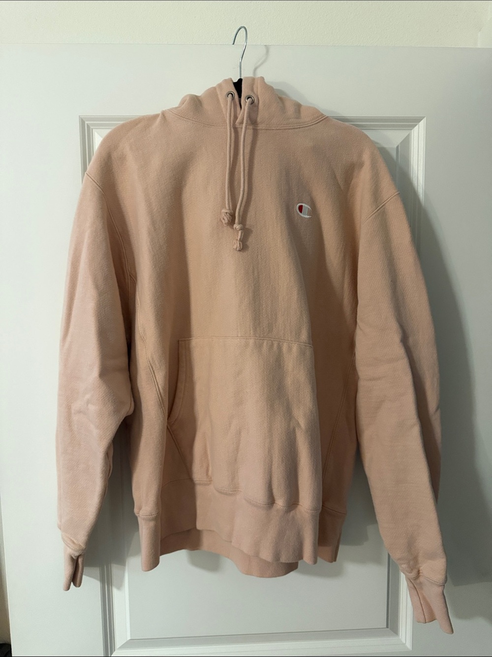 Champion Women’s Crewneck Hoodie in Peach